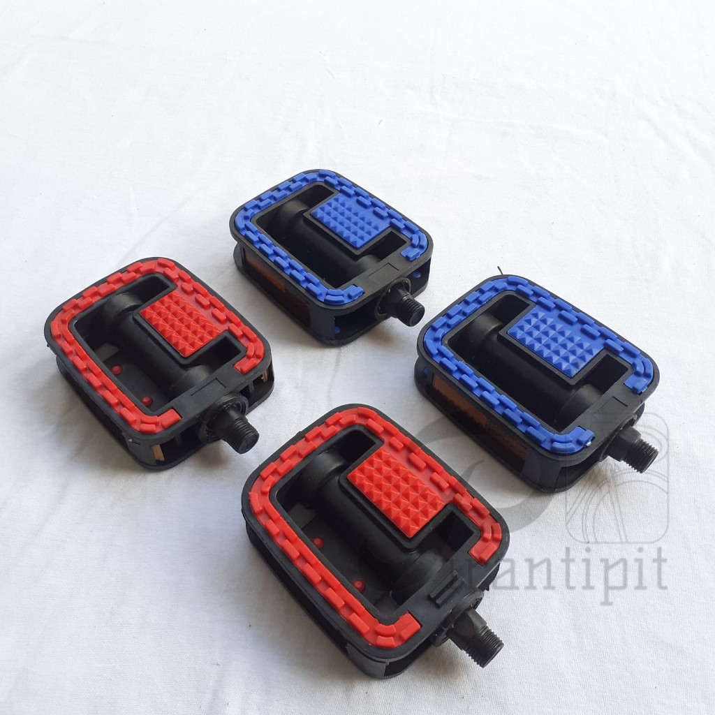 Pedal Plastik Sepeda As Kecil / pedal bocil / pedal sepeda anak-anak