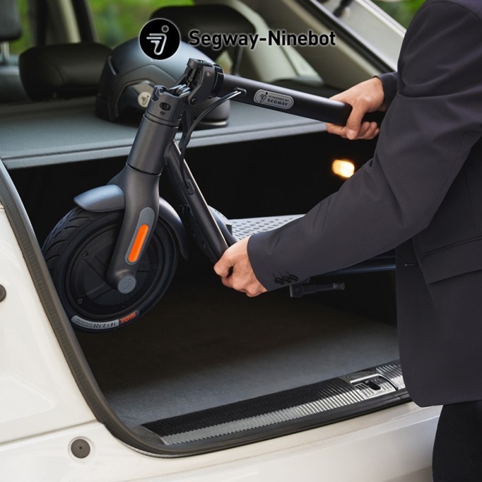 Ninebot Segway F25 / F30 / F40 Electric Scooter By Segway - Ninebot F40