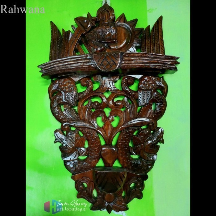 

Blawong Keris , kayu Jati, lobang 3 antik