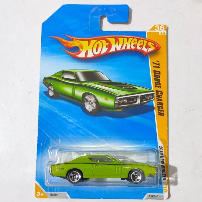 Hotwheels Hot Wheels 71 Dodge Charger Hijau 2010 New Models -DD24