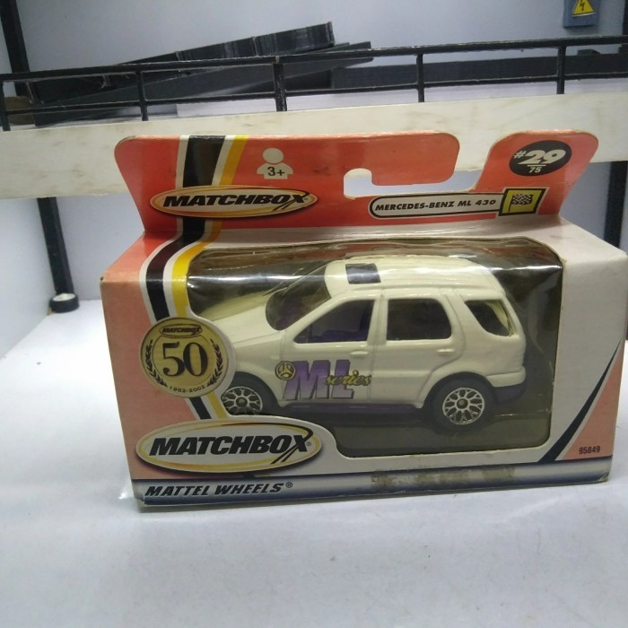 matchbox mercedes ml 430 diecast bukan tomica 11A -OS25