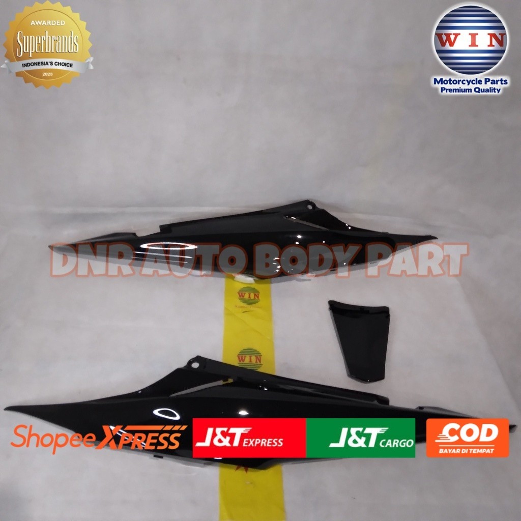 Cover Body + Cover Stop Lamp Revo 110 Karbu / Revo Fit 2007