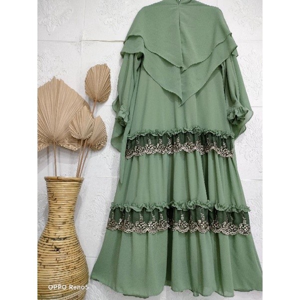 Gamis Syari Ceruty Renda Besar