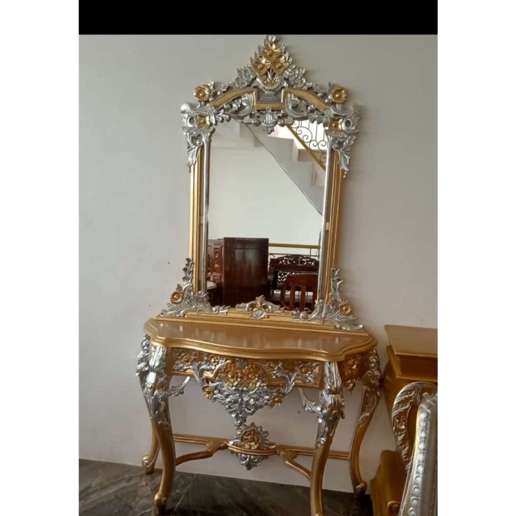 Meja Rias Tolet Kayu Jati Ukir Jepara