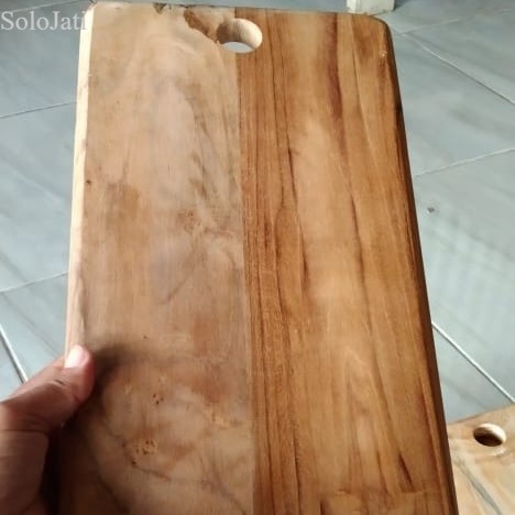 

Talenan Kayu Pinus Jati Mahoni 34x18/ Cutting Board / Serving board - Serv Jati 34x18 murah