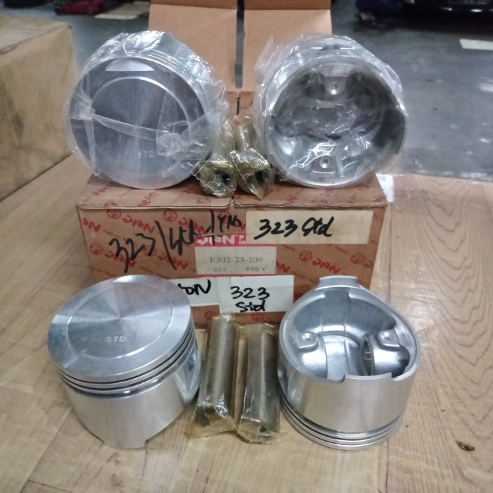 Piston Set Mazda 323 berkualitas