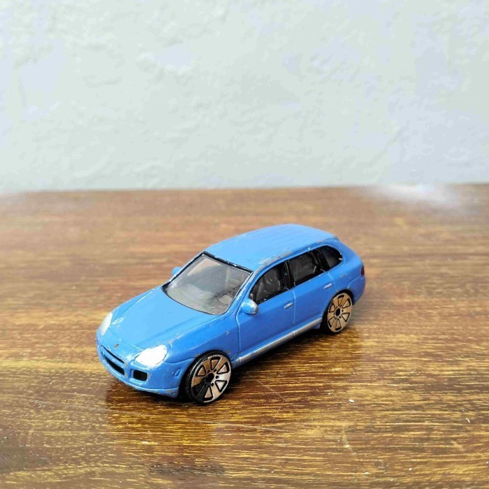 Realtoy Porsche Cayenne 1/61 - Diecast Loose