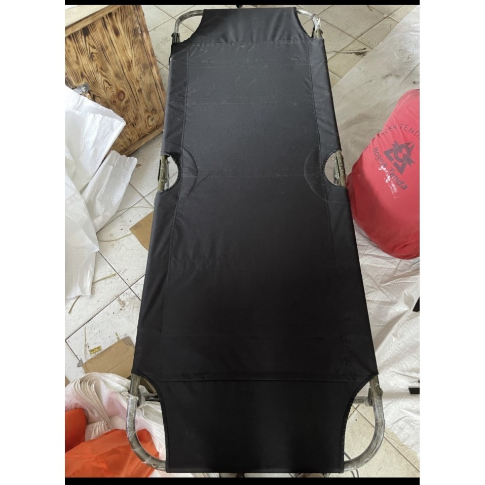 Simpel velbed besi TNI lipat dua - Hitam Harga Murah