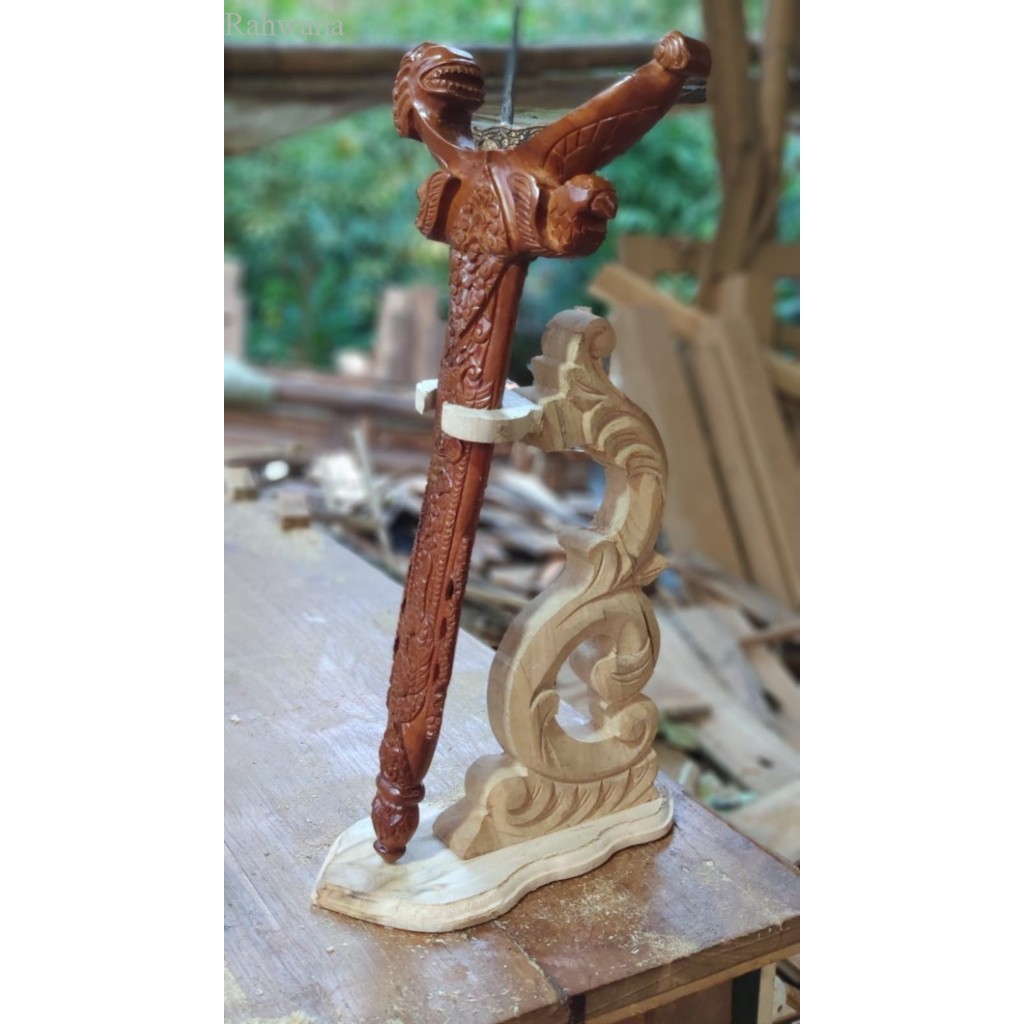 

Jagrak keris mentah isi 1 antik