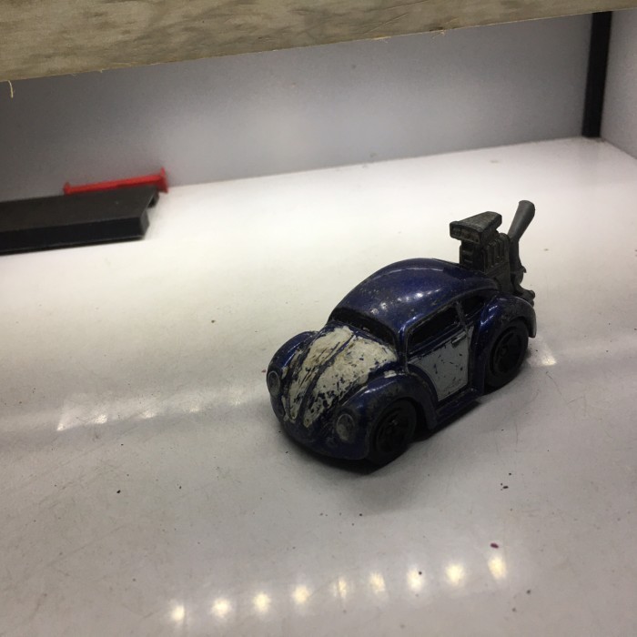 hotwheels vw beetle tooned loose junk -OS25