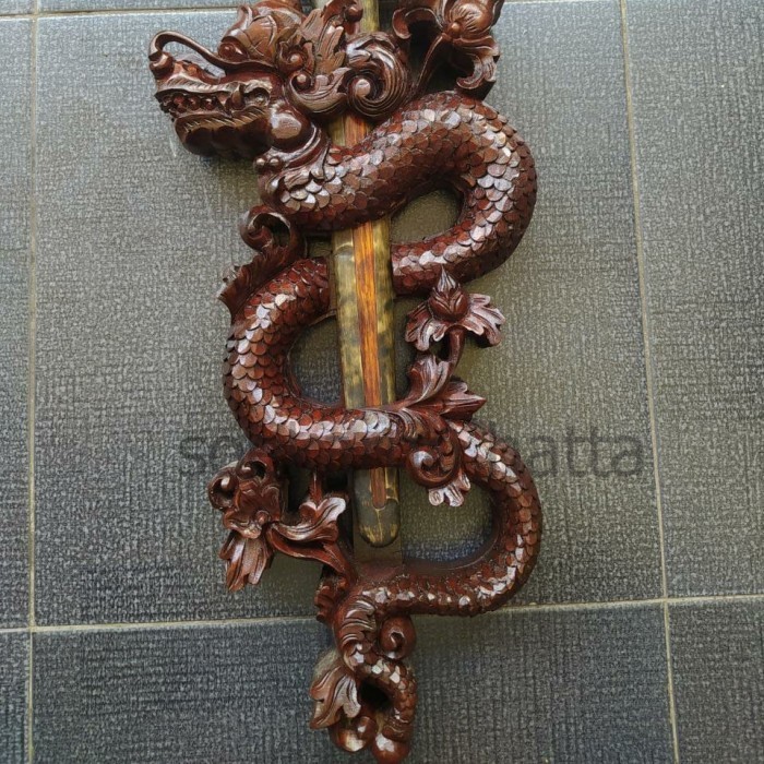 Blawong Tempat Keris Tempel Dinding SH3532