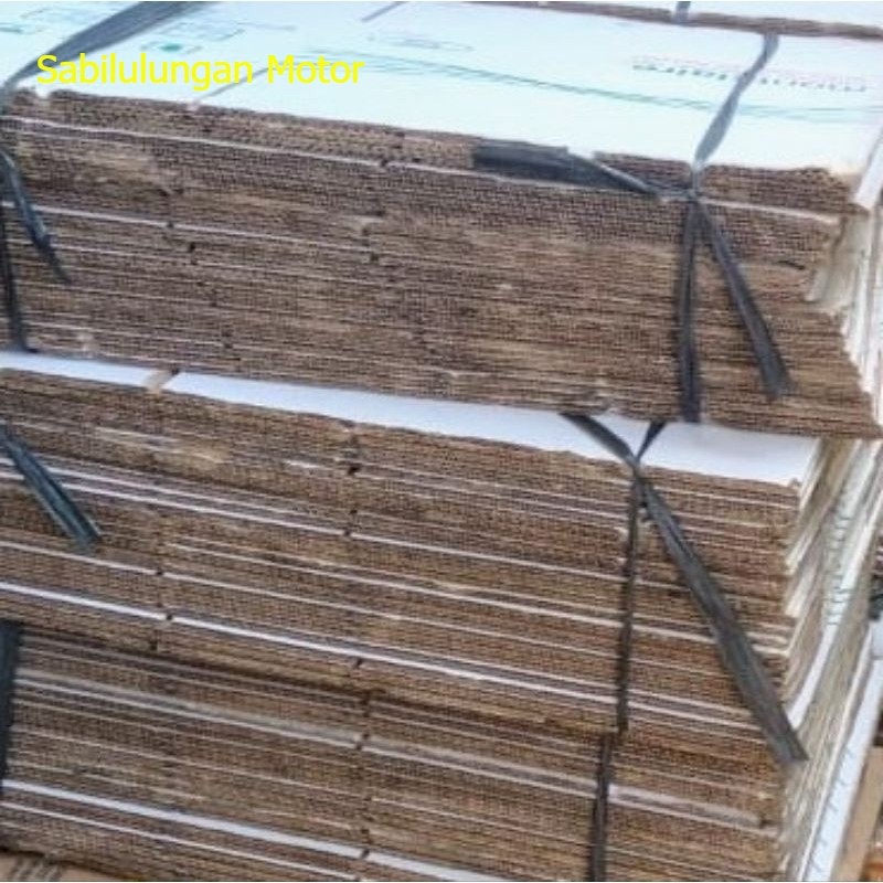 

Kardus Packing Peking paket pesanan Untuk pelindung barang dalam pengiriman. Bisa COD