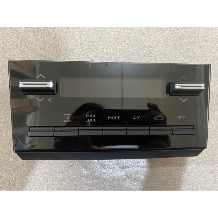 Control panel ac digital xpander livina