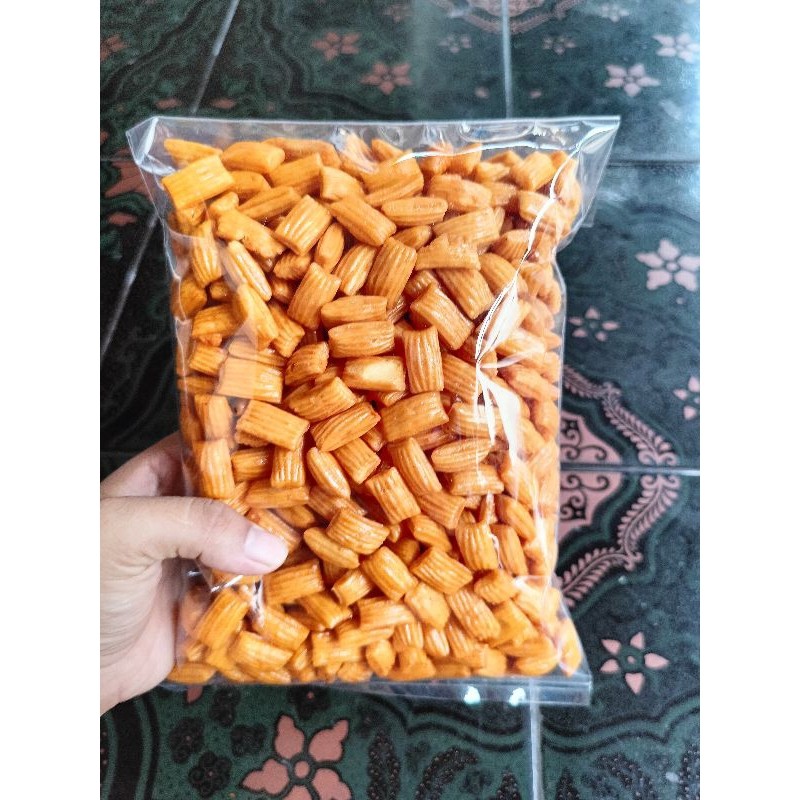 

Pang Pang Balado Pedas Manis Snack Jadul Jajan Kiloan Makanan Ringan 250Gram