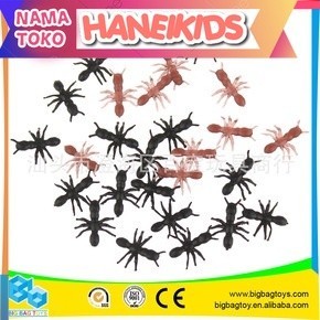 MAINAN SEMUT HITAM & MERAH UK KECIL / SEMUT HITAM & MERAH UK KECIL