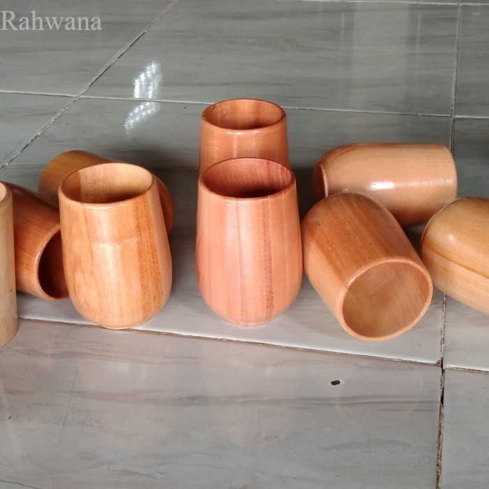 

Gelas Kayu Mahoni P10 Cm / Gelas Kayu 2 Model - Glas 10cm Lurus antik