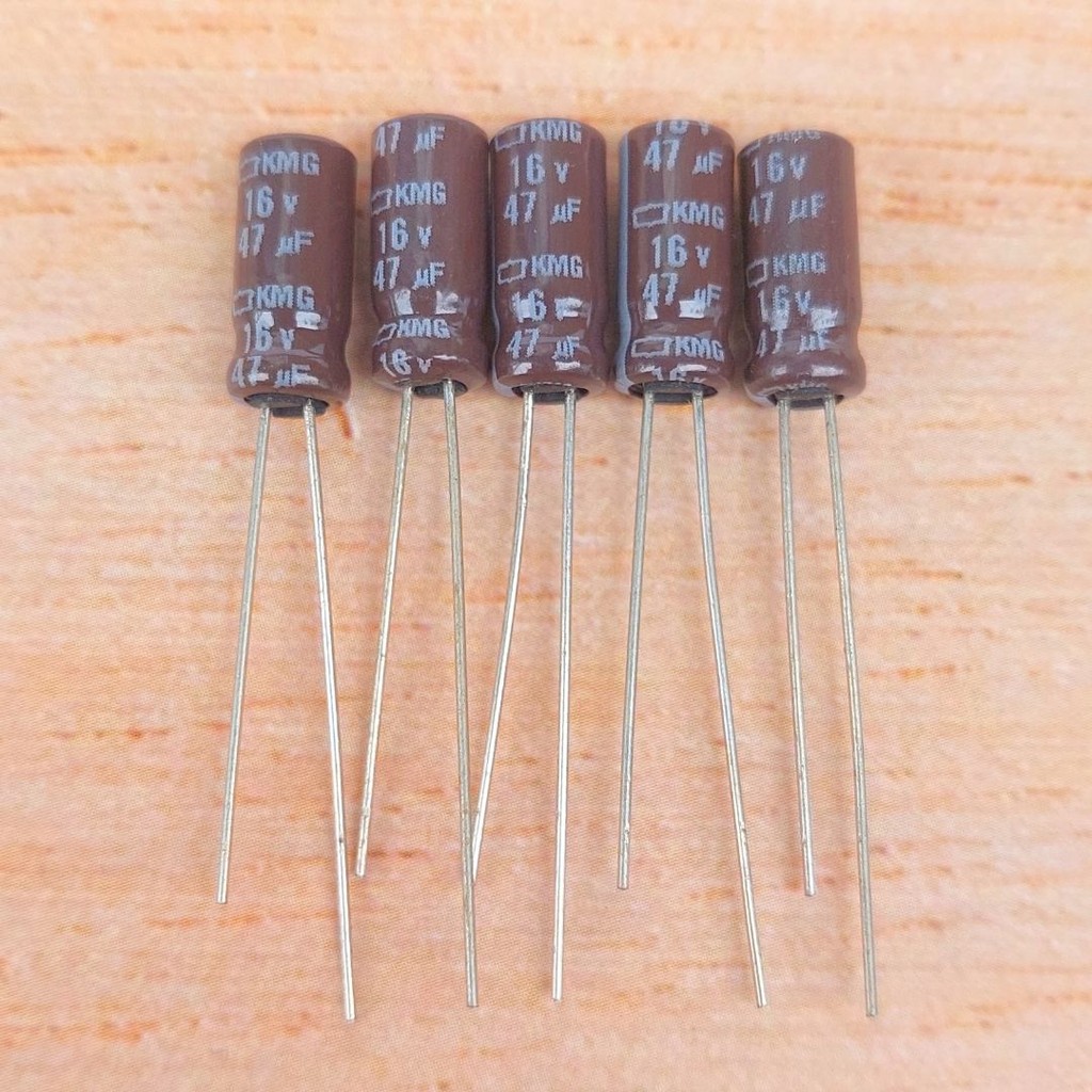 Elco 47μF 16V - Kapasitor Elektrolitik Ukuran Kecil untuk PCB