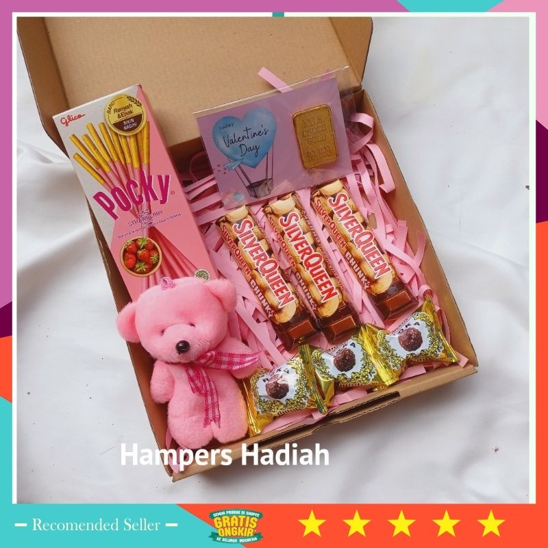 

Hampers Boneka Murah Wisuda Valentine Anniversary Wedding Pernikahan / Hampers Valentine l kado valentine l hampers coklat l kado coklat l silverqueen love l silverqueen l chungky bar l valentine