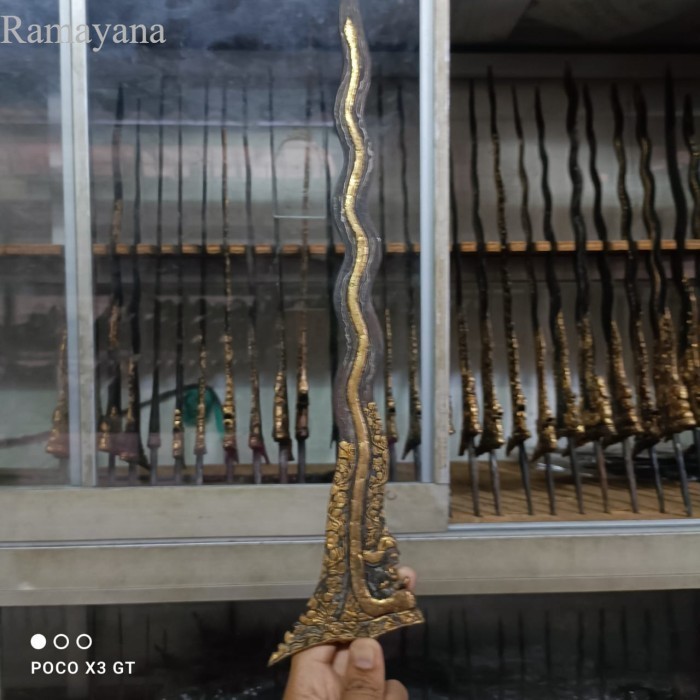 

keris sabuk inten Nyai Roro Kidul kinatah mas ori bk megantara sengkel Antik