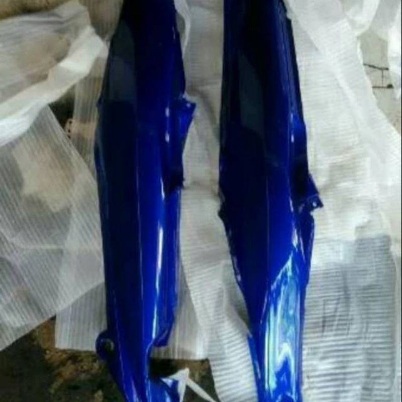 PROMO TERMURAH body belakang jupiter z lama warna biru