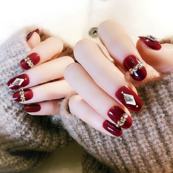 Terlaris ✨ -Kuku Palsu Plus Lem Nail Art Wedding Kuku Palsu Merah Maroon Gold Mas