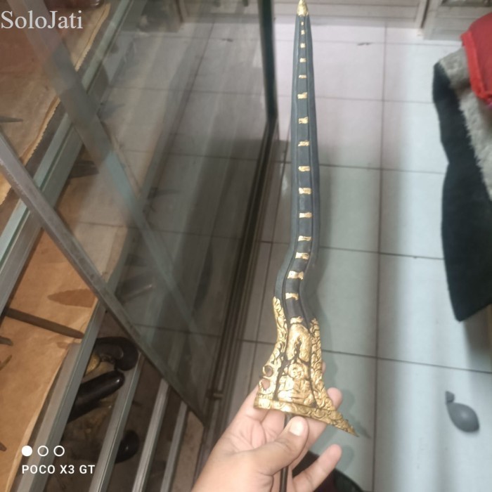 

keris semar laler manget langka saloko welang kinatah sepuh majapahit antik