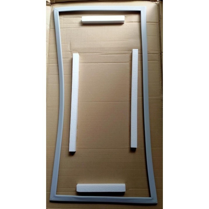KARET GASKET PINTU BAWAH KULKAS 2 PINTU LG GN-V282 GN V282