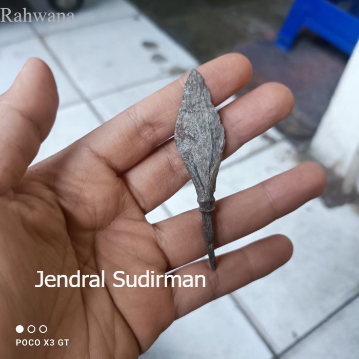 

azimat tombak dong waru sepuh majapahit Murah Meriah JD21 antik