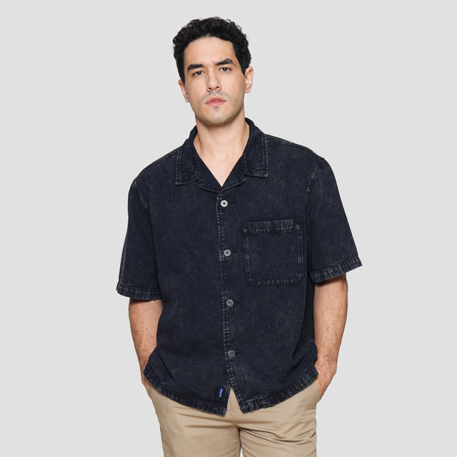 Nevada Woven Top Light Denim Boxy Kemeja Pria 121356971