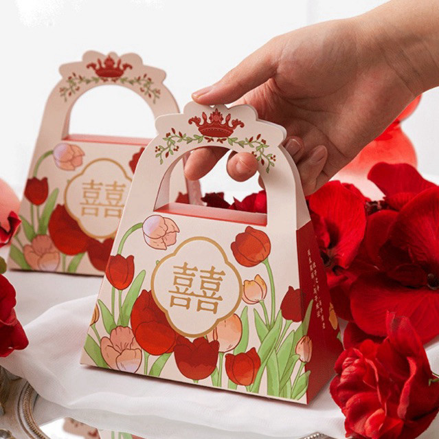 

TERBARU Premium Paper Bag Tulip Sweet Gift Shuangxi / Paper box Casual Hampers Gift Parcel / Tas Jinjing Merah Pernikahan Red Wedding / Paper Bag Handuk Permen Phangteh Teapai Hantaran Tass Rumbai Wed