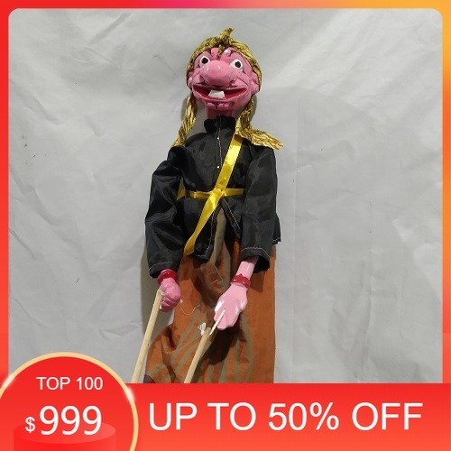 Dawala Wayang Golek Sunda Ukuran Jumbo Standat dimainkan Dalang