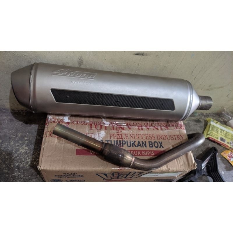 promo spesial knalpot leovince 4road