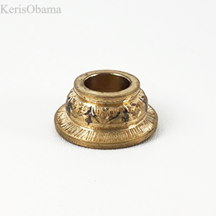 

Mendak Cincin Keris Model Wajikan Halus Elegan Bahan Tembaga murah