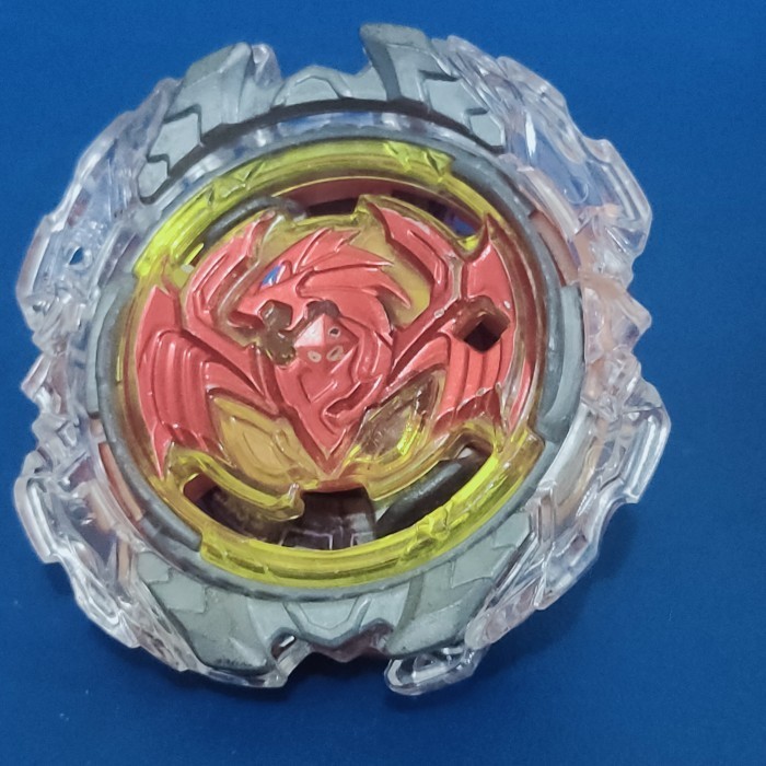 Beyblade Burst Revive Phoenix Takara