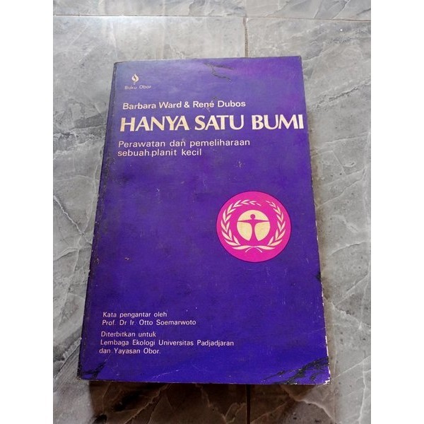 HANYA SATU BUMI - BARBARA WARD & RENE DUBOS - D1