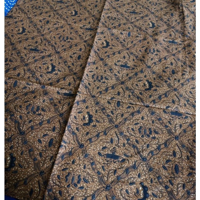 Kain batik solo jarik coklat motif sidomukti