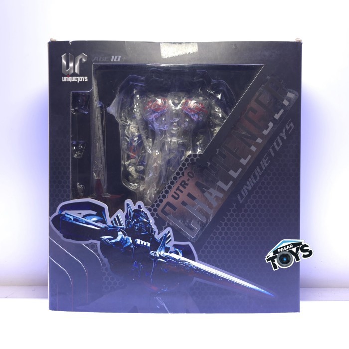 UT-R02 Challenger Unique Toys aka Optimus Prime Transformers