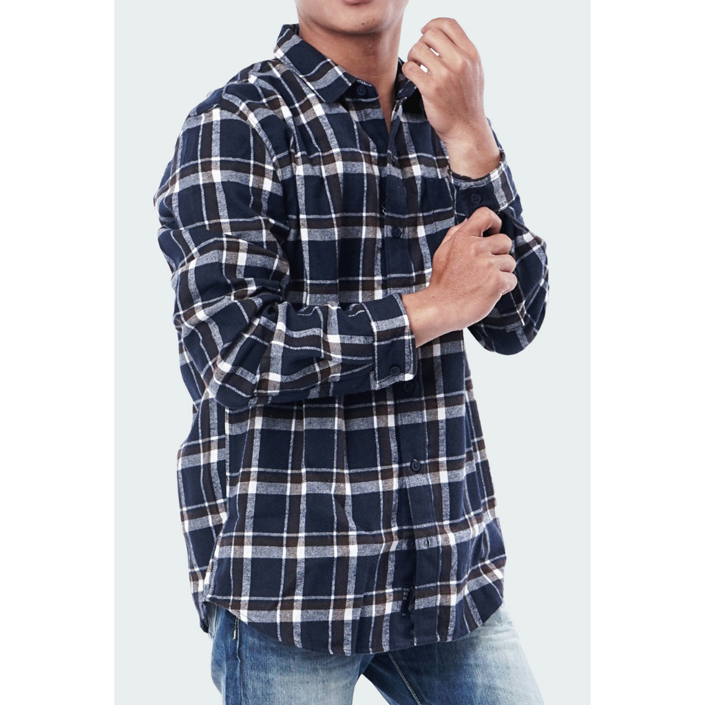 Bombboogie Kemeja Pria Flanel Kayden Navy Brown 24796B5NR