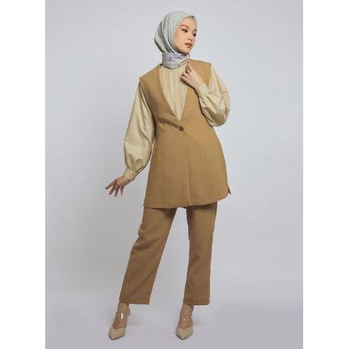 Kami Idea Outer Mabel Vest Camel