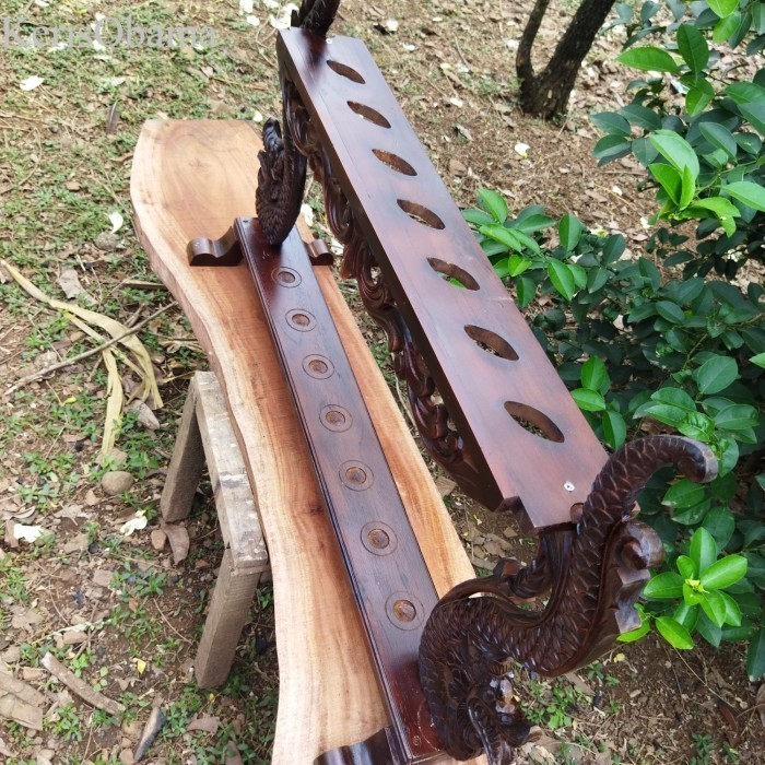 

jagrak ukir naga rak keris & tombak isi 5,7,9 - isi 5, 0 - isi 9, 0 termurah