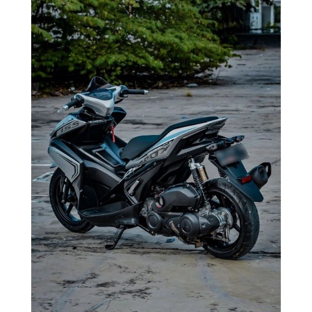 

STRIPING STICKER AEROX NVX 155 TRANSPARAN SIMPLE THAI STYLE Motorcycle