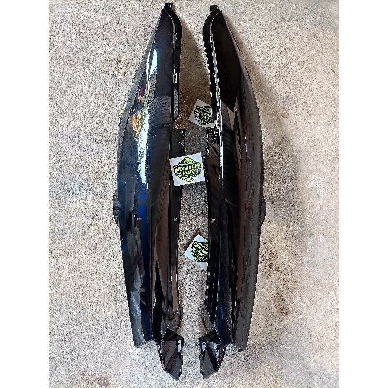 COVER BODY BELAKANG SUZUKI SHOGUN 125 NEW FL RR BODY BODI SHOGUN 125 NEW FL ROBOT