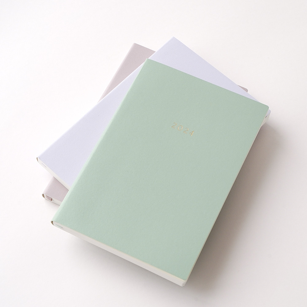 

Grosir Notebook Perencana 2024 Jurnal Hardcover Cetak Kantor Bisnis Pribadi dengan Logo