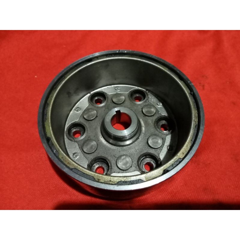 magnet Supra x125 original