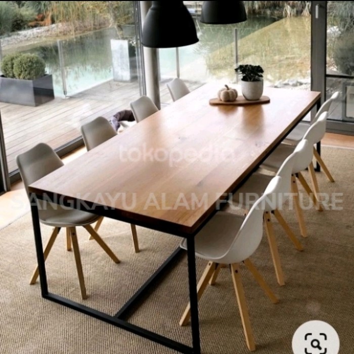 

meja makan kayu mahoni ukuran 250×70×75cm GUFU Mebel Jepara