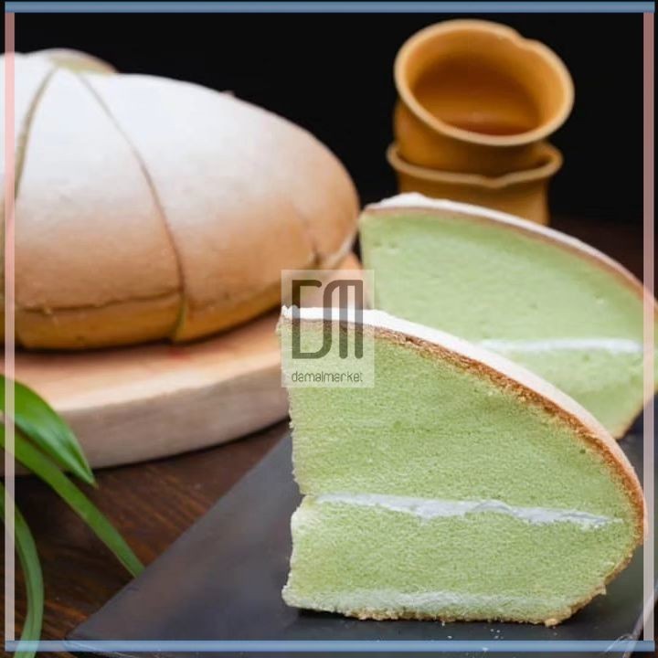 

Hojia Bolu Lembut, Chiffon/Sponge Cake - Oleh-oleh Khas Bali (10 Potong / Whole)