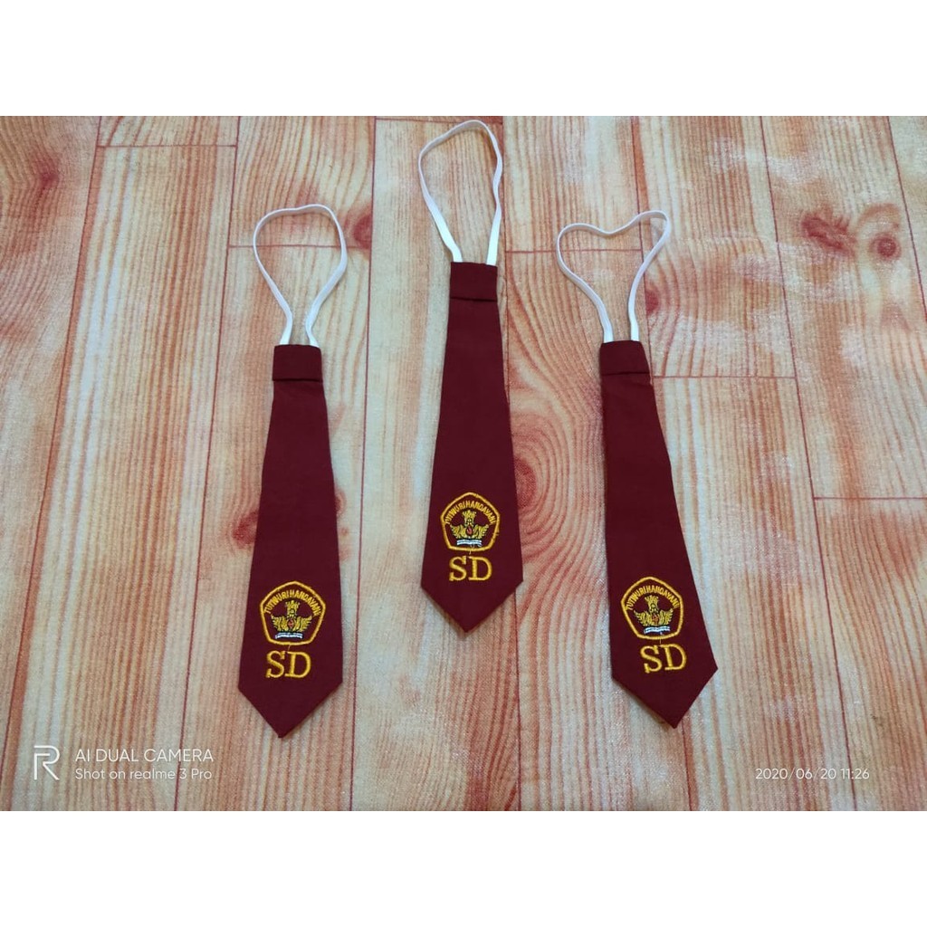 

DASI SD PENDEK 20x6cm LOGO TUTURI BORDIR