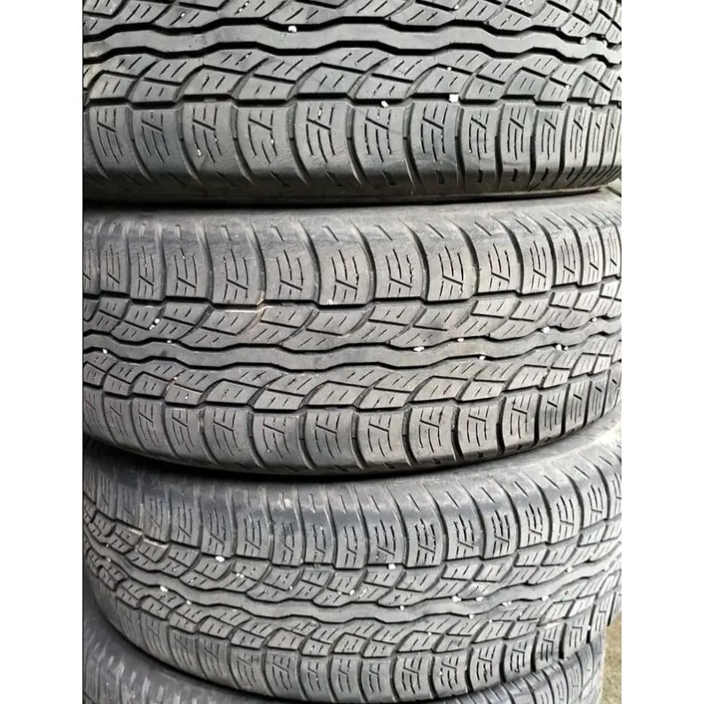 ban mobil second copotan ukuran 235/60 r16 brigstone dueler