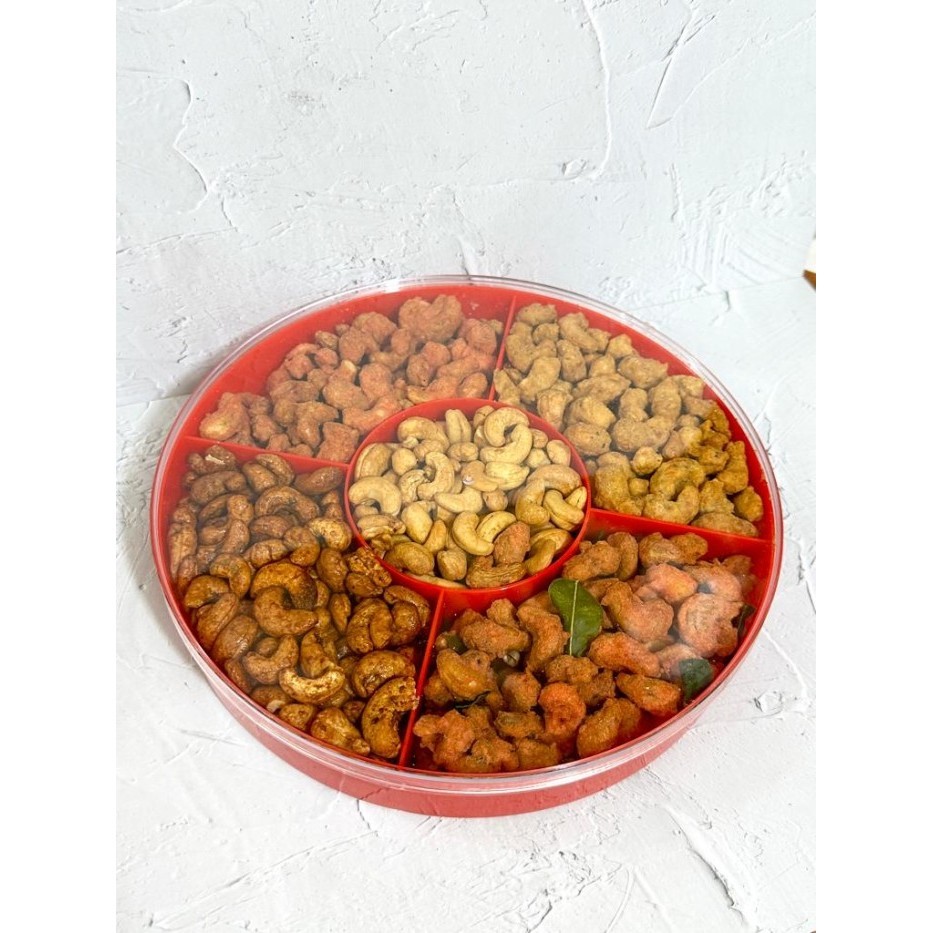

KACANG MEDE TRAY 5 RASA / METE TOPLES / PARSEL LEBARAN - 1KG