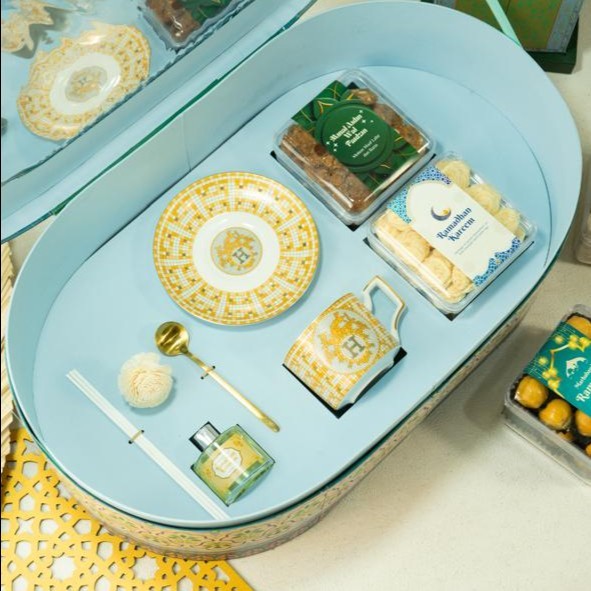 

Hampers Lebaran - Elegant House Set